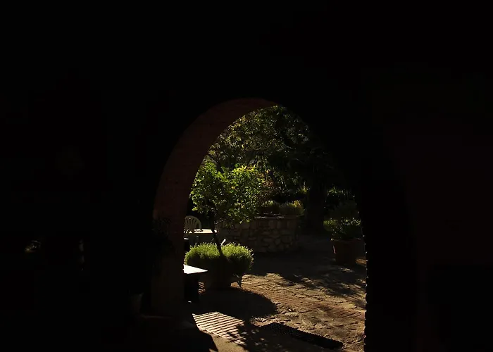 La Caveja Hotel 3*